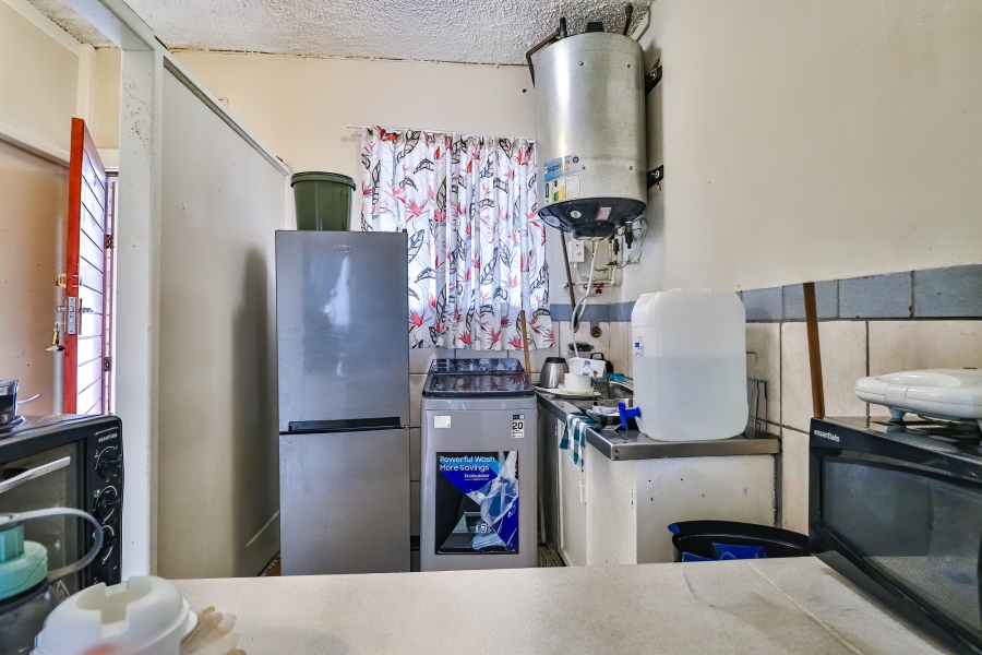 1 Bedroom Property for Sale in Port Elizabeth Central Eastern Cape